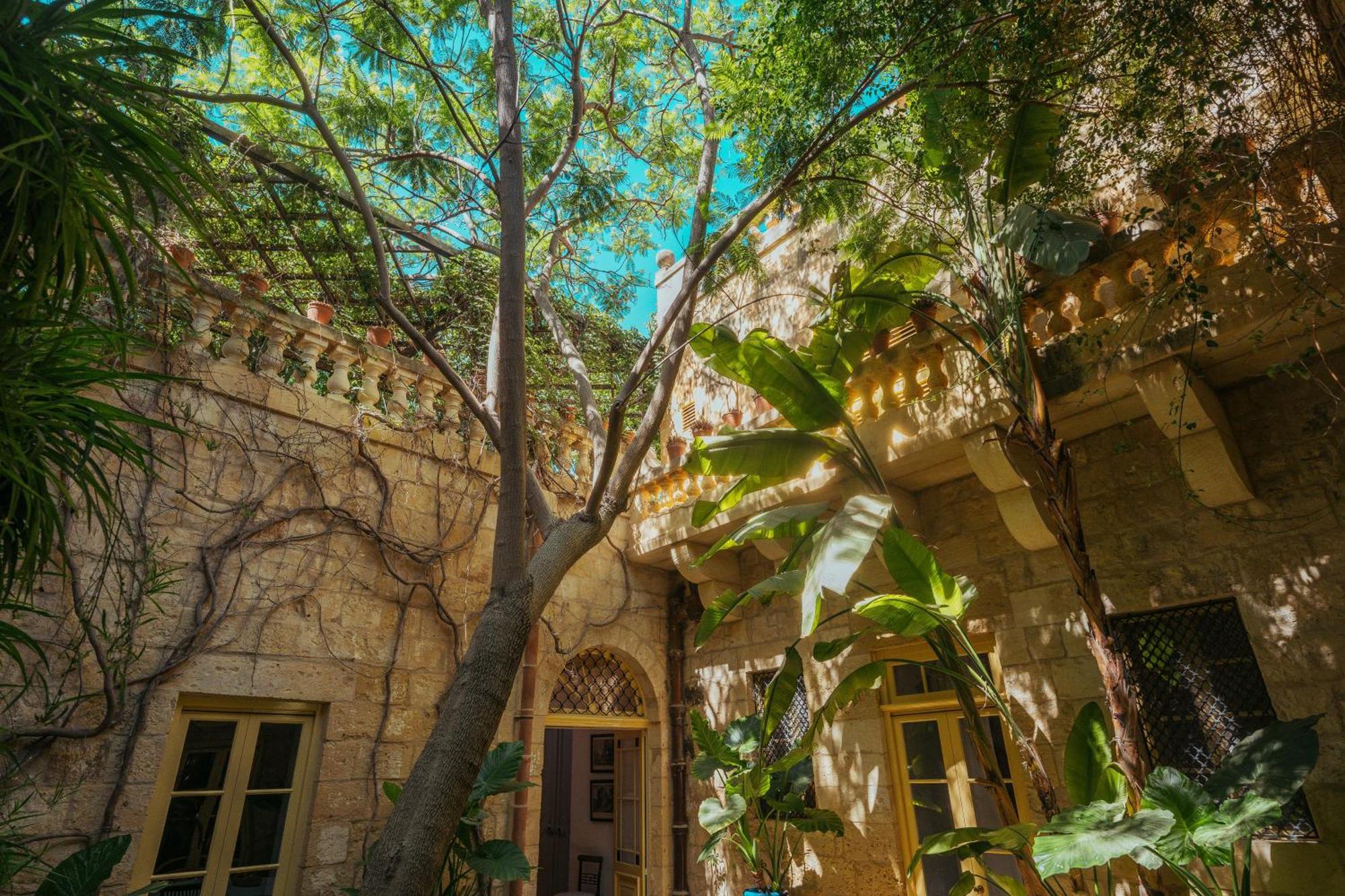 Casa San Rocco - Luxurious Grand 18Th C. Palace With Gardens & Pool Ghaxaq Exterior photo