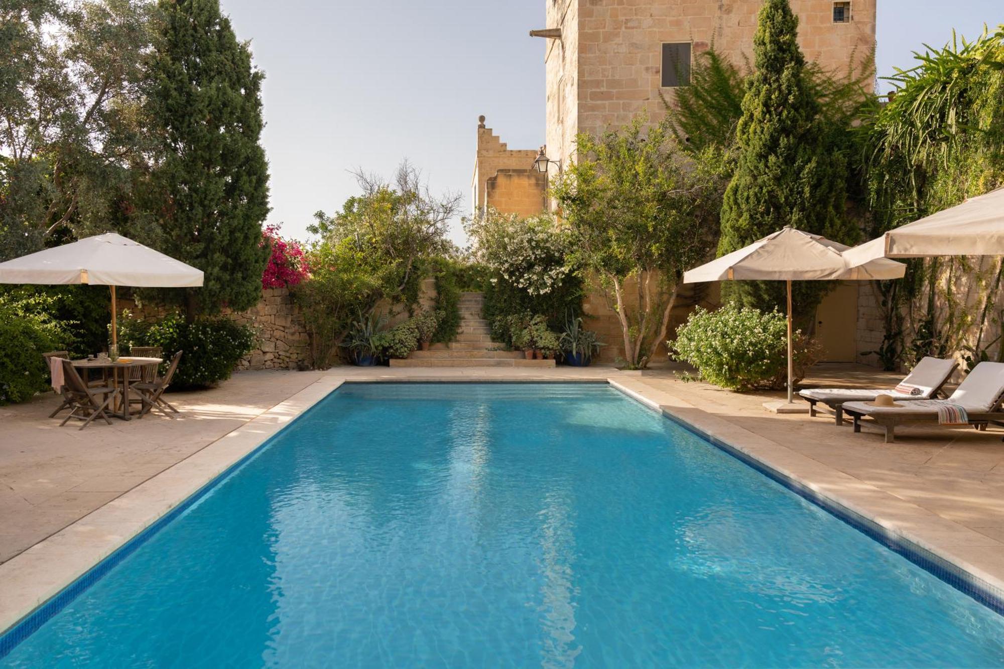 Casa San Rocco - Luxurious Grand 18Th C. Palace With Gardens & Pool Ghaxaq Exterior photo